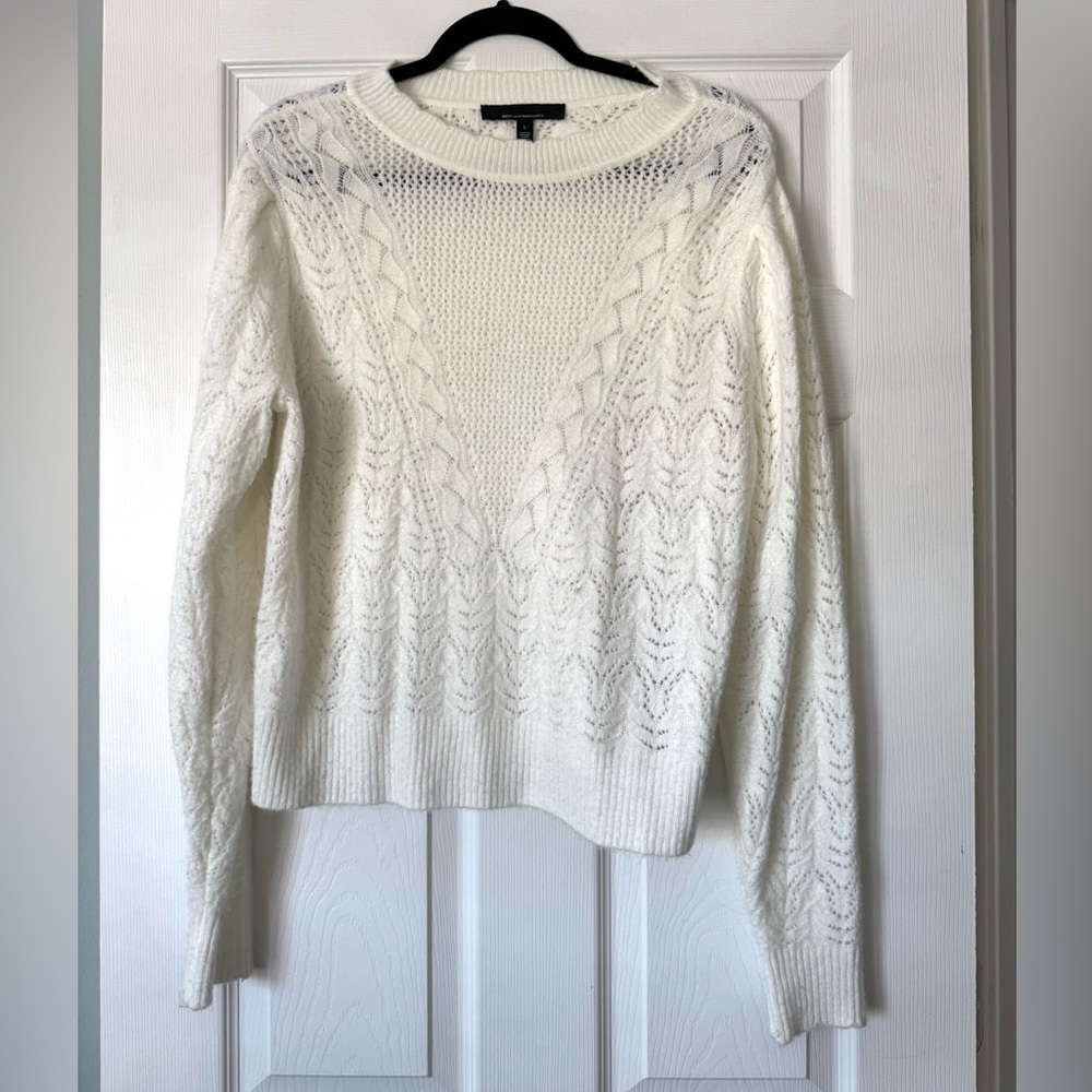 White House, Black market cream, winter white gorgeous sweater size large